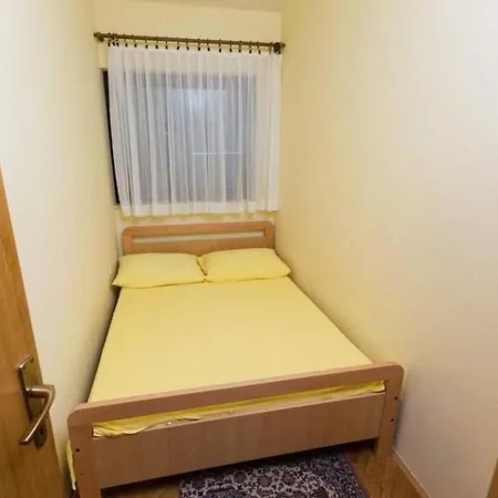 Apartman Bridic Okrug Gornji